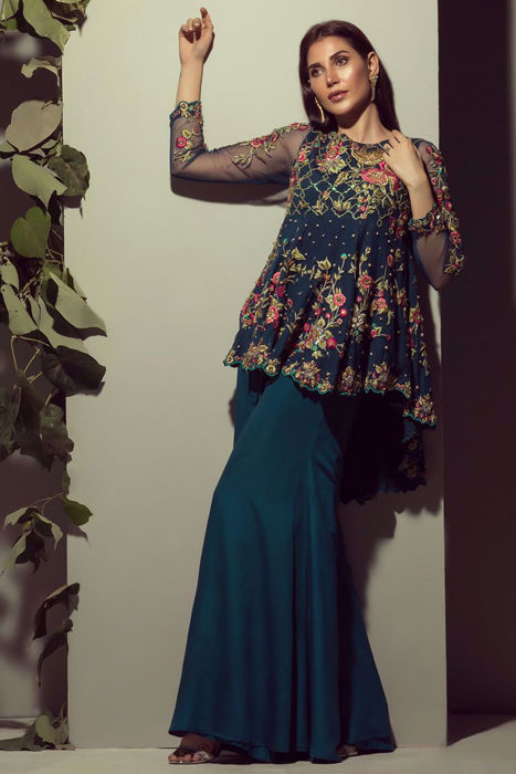 Net low and high peplum