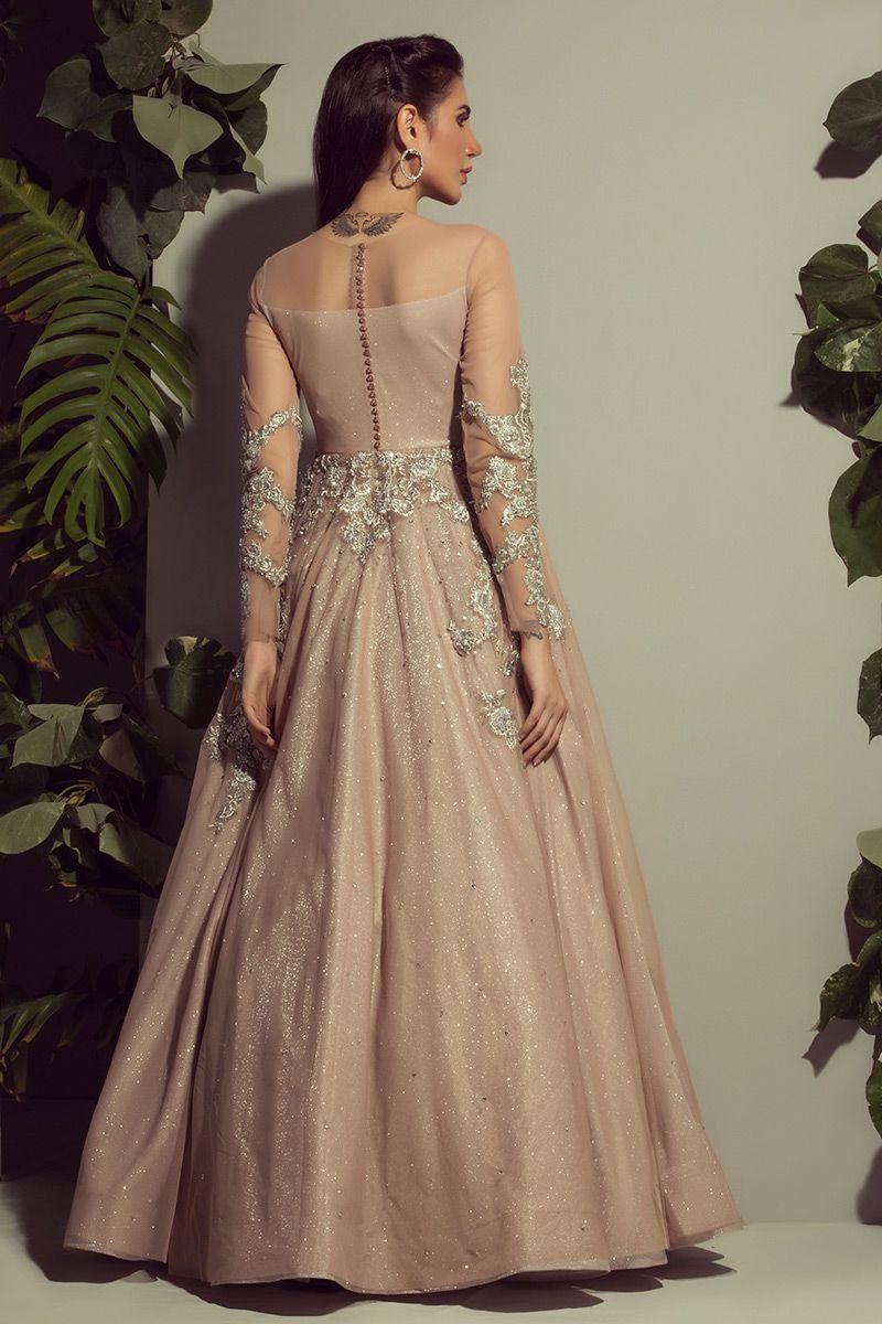 Picture of Long net gown