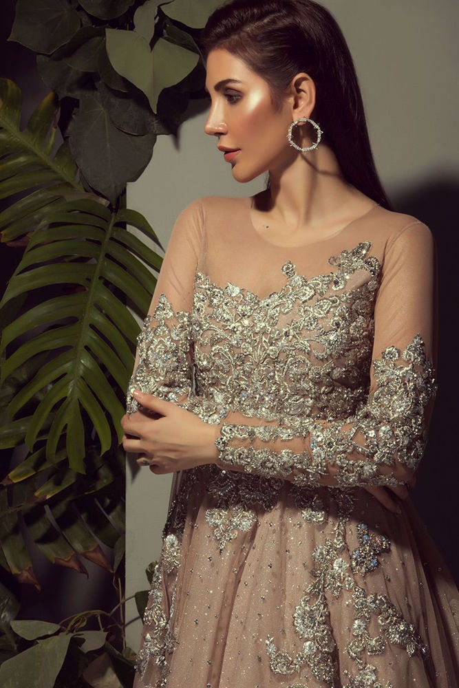 Picture of Long net gown