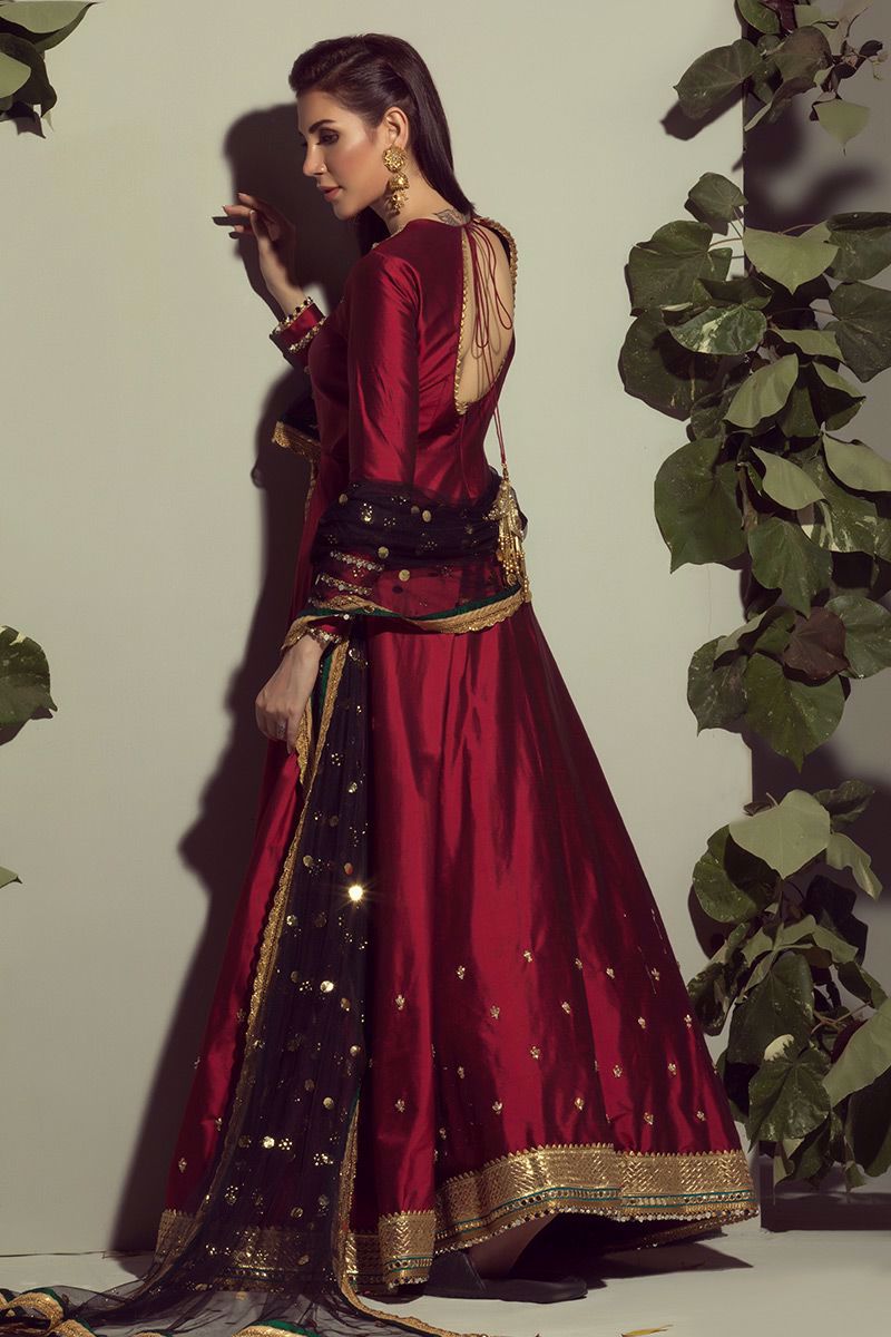 Picture of Maroon silk gown