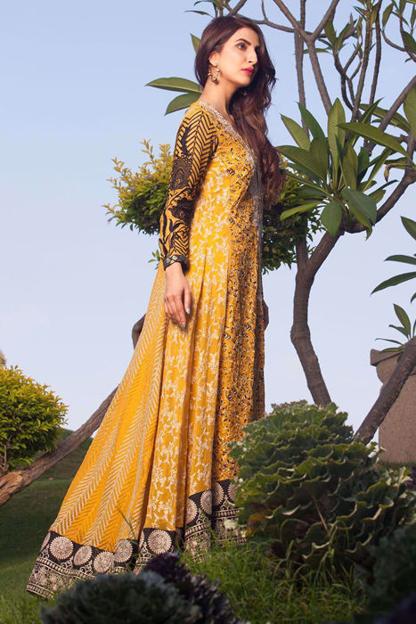 Embroidered panelled top - yellow