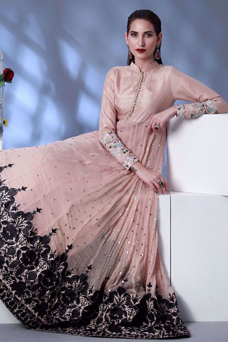 Nude pink flared top