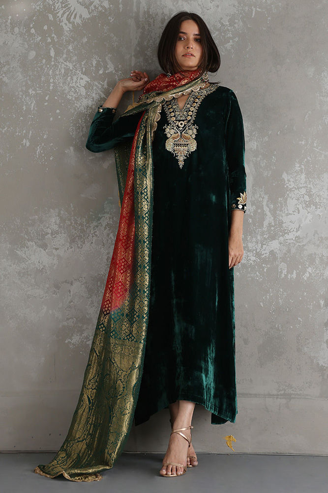 Picture of Mira- 02 Banarsi Chiffon Chadar