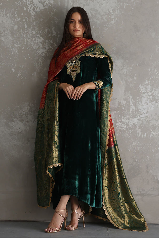 Picture of Mira- 02 Banarsi Chiffon Chadar