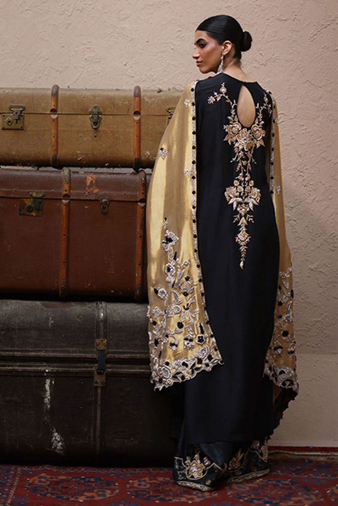 Picture of L25-21 - Medium Silk Dupatta and work on the Borders.
