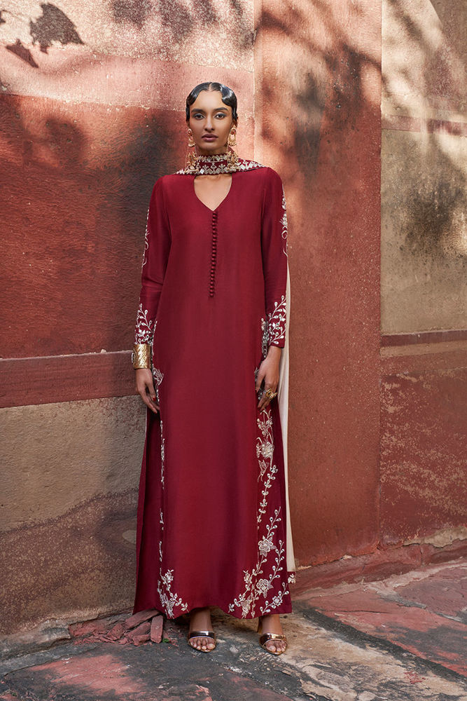 Picture of SL26-17 - Medium Silk Dupatta